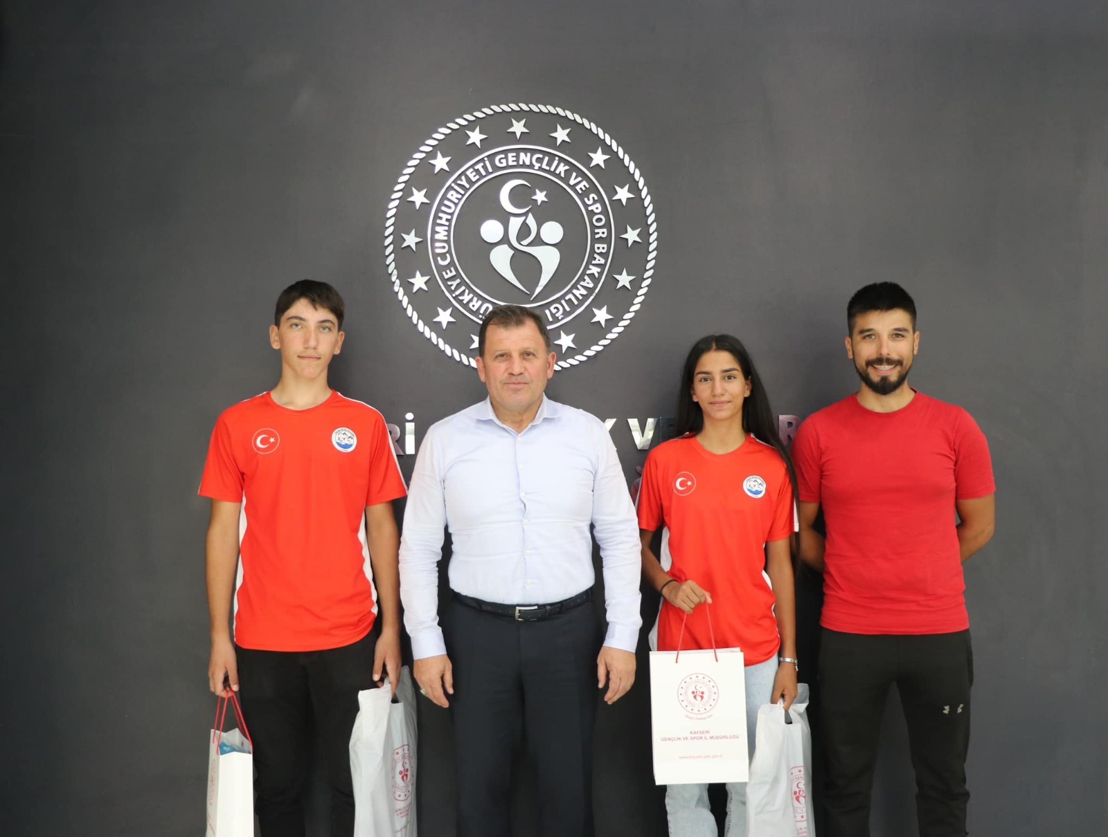 Kayserili bisikletçiler Karabük’ten 2 dereceyle döndü